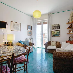 Santa Ola Appartement Levanto